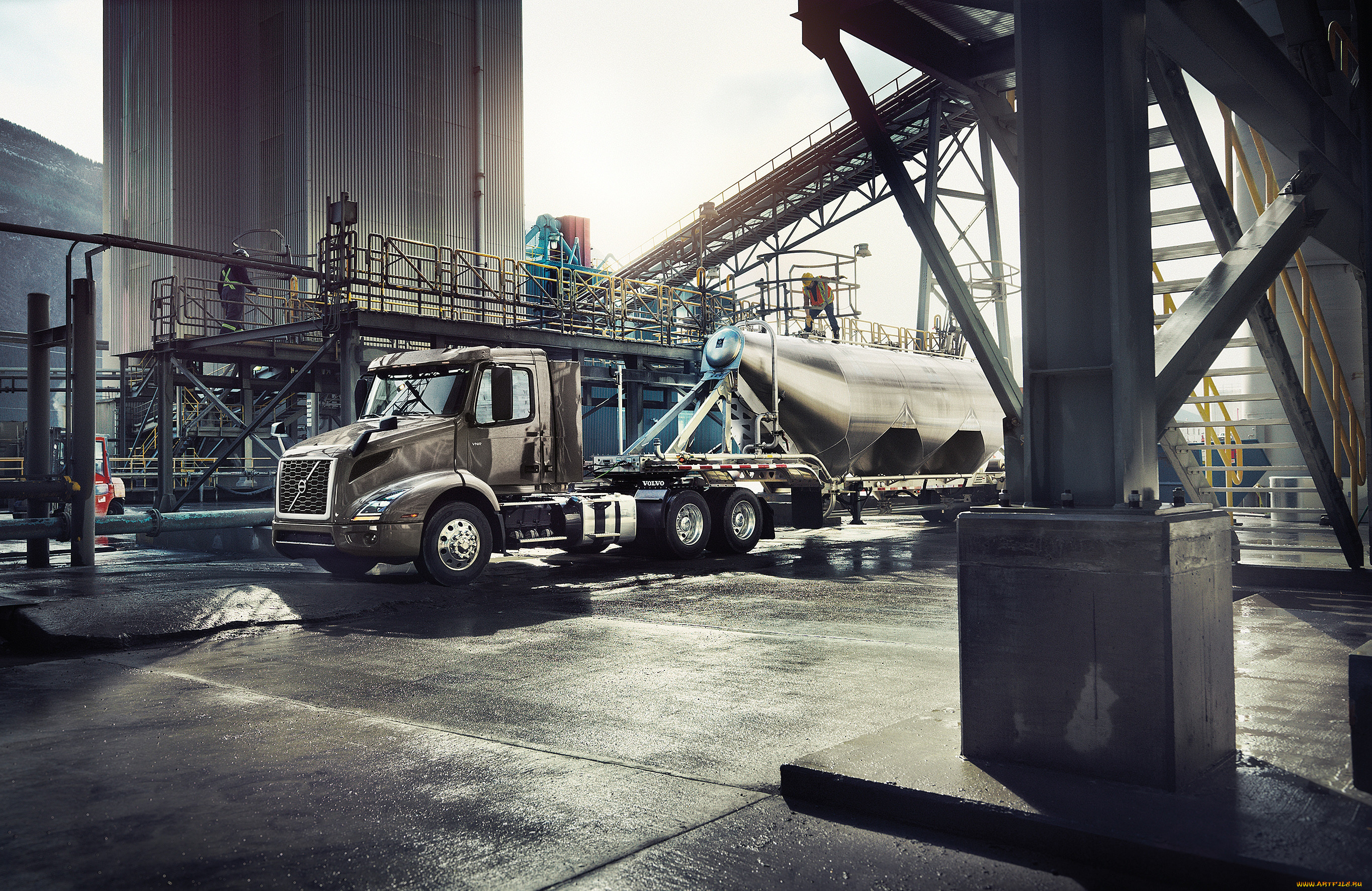 , volvo trucks, volvo
